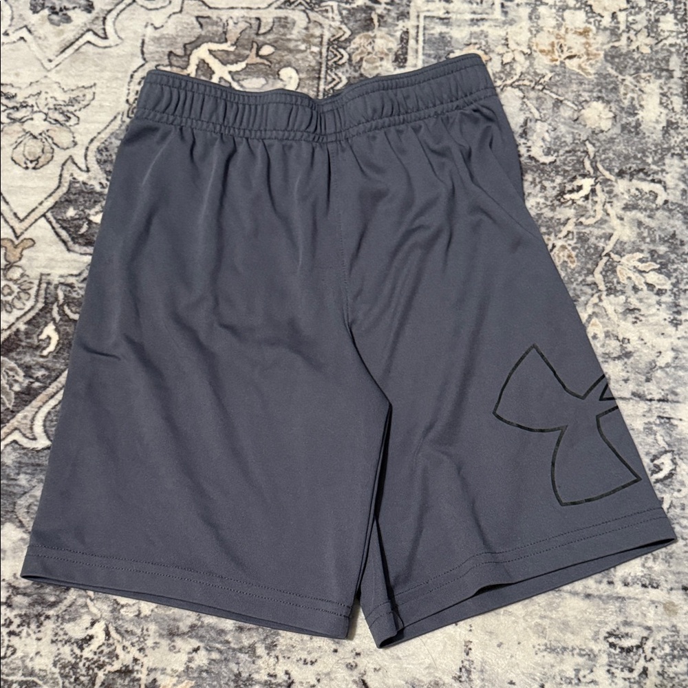 Under Armour Men's Dark Gray Athletic Shorts